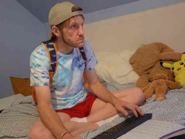 LittleMikey09 Sex Cam Show