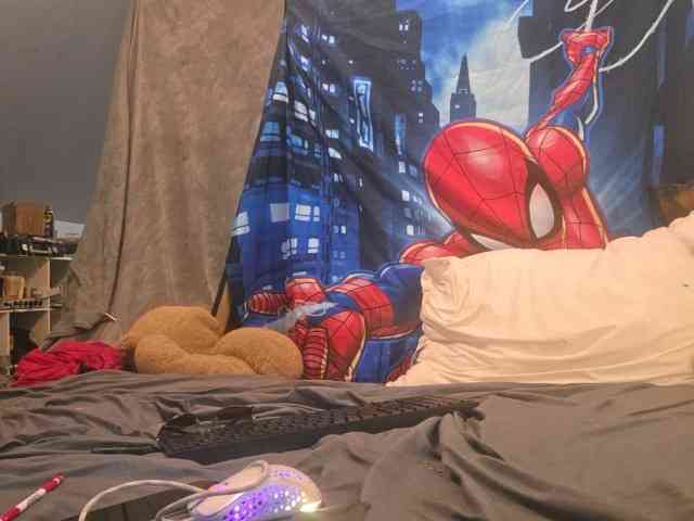 LittleMikey09 Sex Cam Show