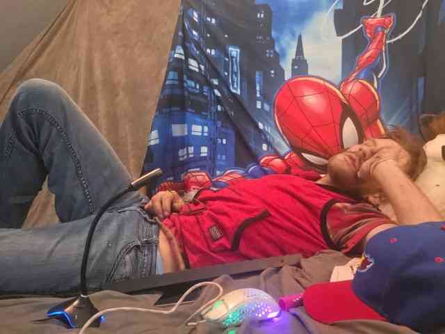 LittleMikey09 Sex Cam Show