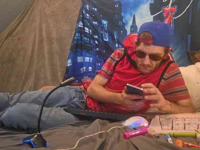 LittleMikey09 Sex Cam Show