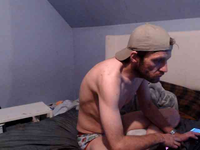 LittleMikey09 Sex Cam Show