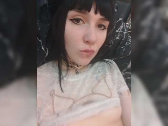 AWR0RA live cam on BongaCams