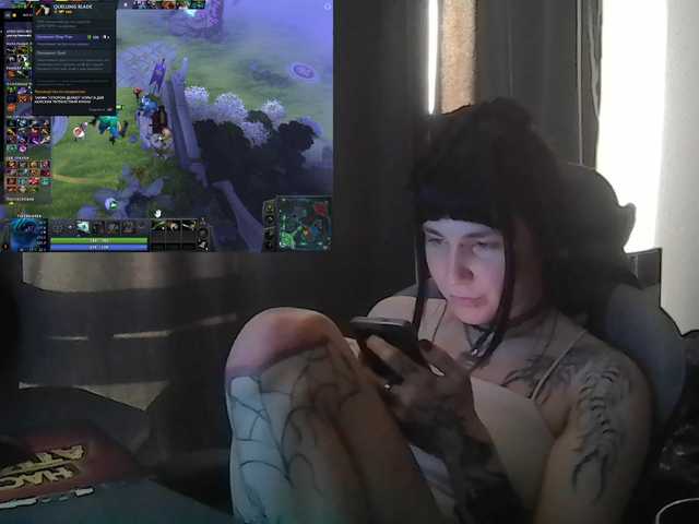 AWR0RA live cam on BongaCams