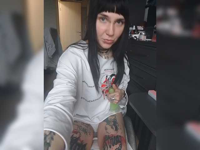 AWR0RA live cam on BongaCams