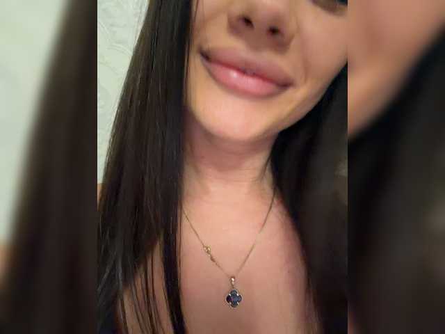 Lina1901 live cam on BongaCams