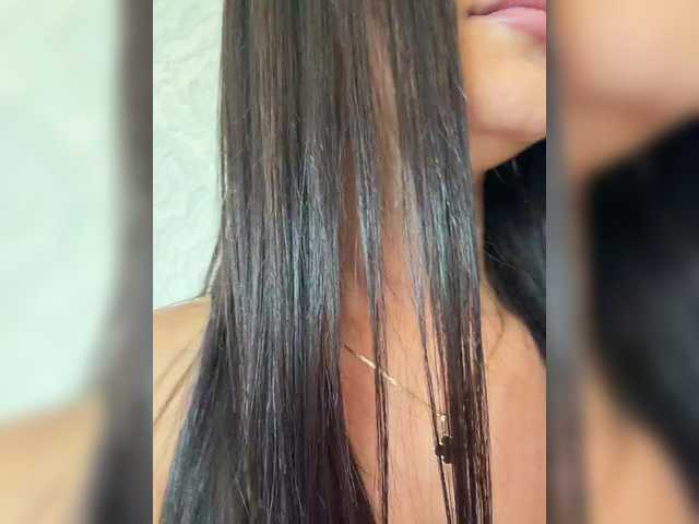 Lina1901 live cam on BongaCams