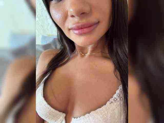 Lina1901 webcam