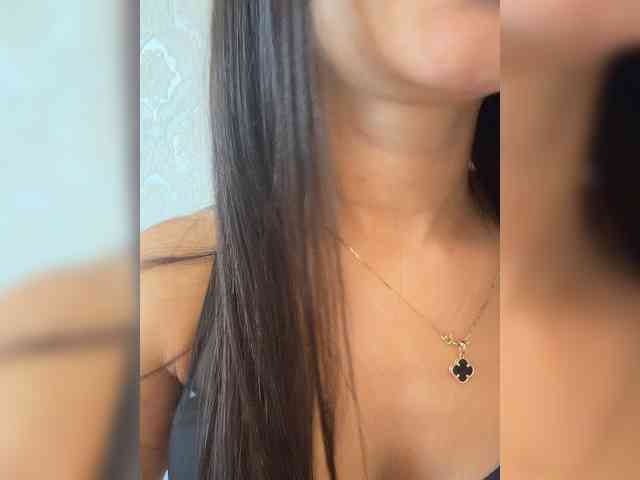 Lina1901 webcam