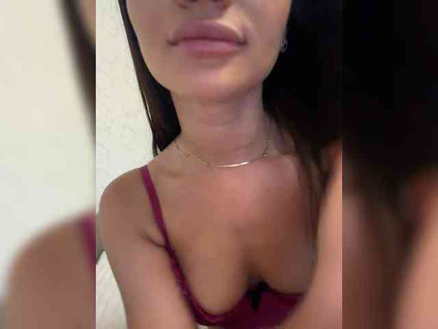 Lina1901 webcam