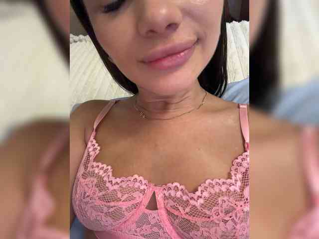Lina1901 webcam
