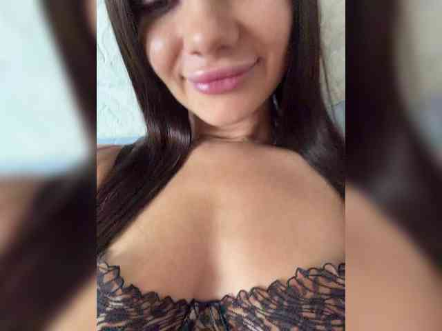 Lina1901 webcam