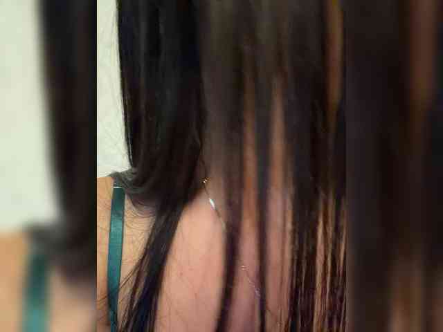 Lina1901 webcam