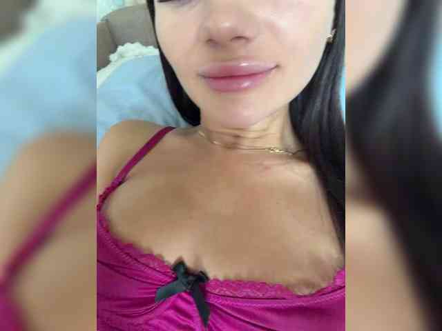 Lina1901 webcam