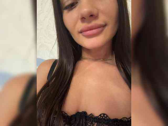 Lina1901 webcam