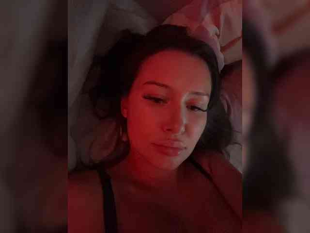 Imbaeva Sex Cam Show