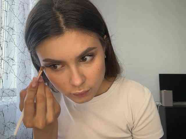 DarleneSearchwell webcam