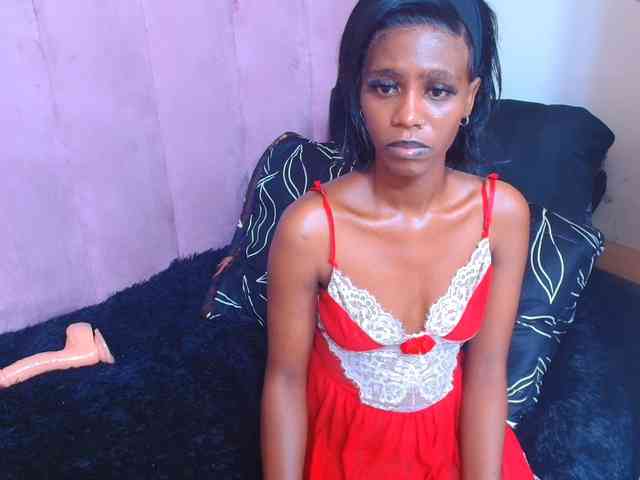 BigClitSlimTea22 webcam