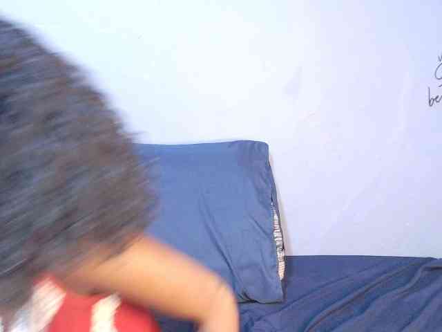BigClitSlimTea22 webcam