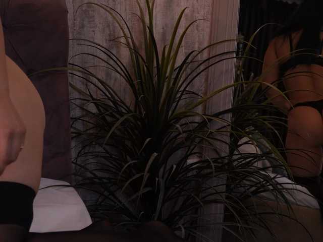 AlanaMilani live webcam show