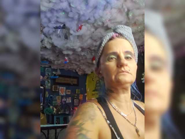 Sweetsugar2267 live cam on BongaCams