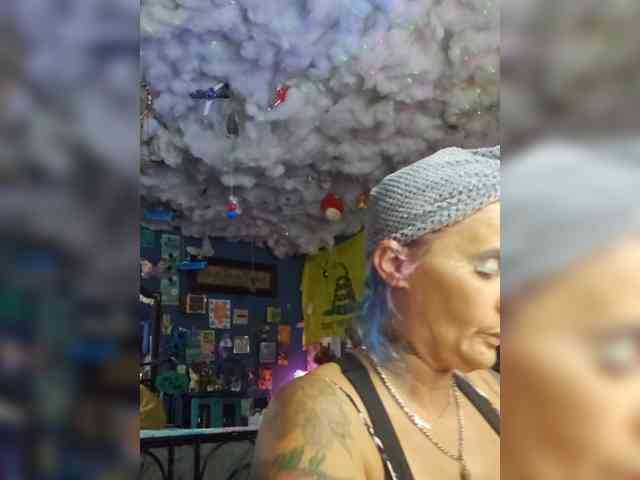 Sweetsugar2267 webcam