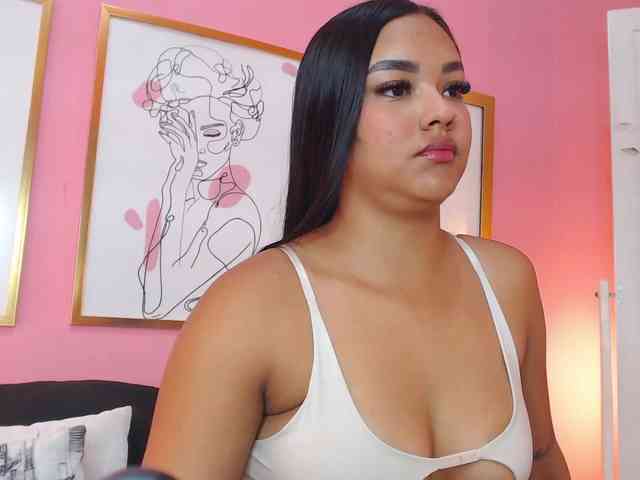 MiaRosse8 webcam