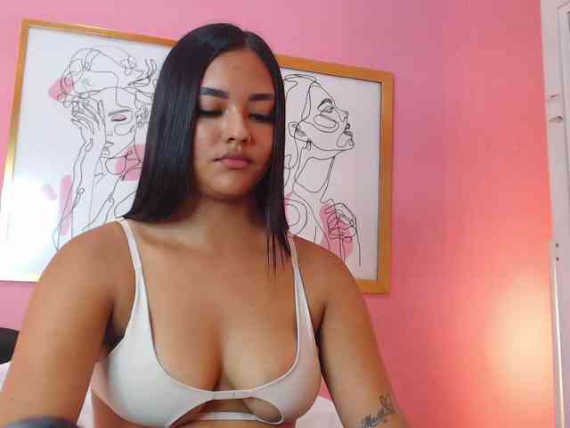 MiaRosse8 webcam