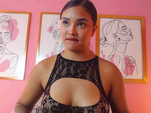 MiaRosse8 webcam