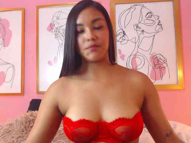 MiaRosse8 webcam