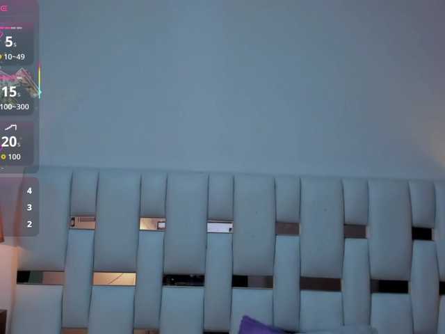 NauthyNahomi live cam on BongaCams