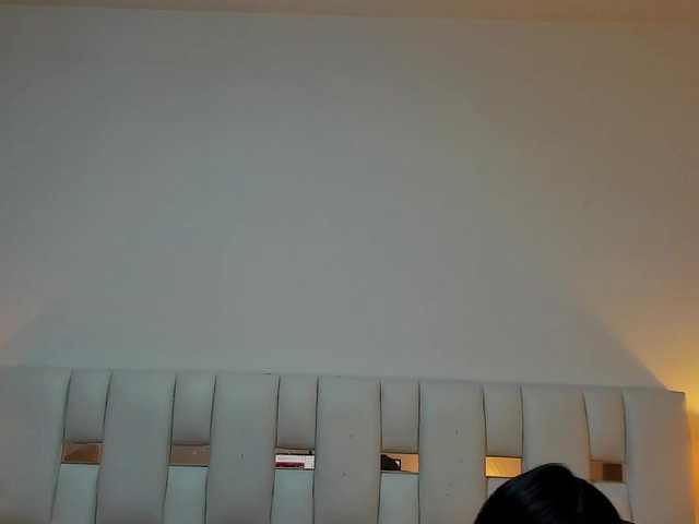 NauthyNahomi live cam on BongaCams