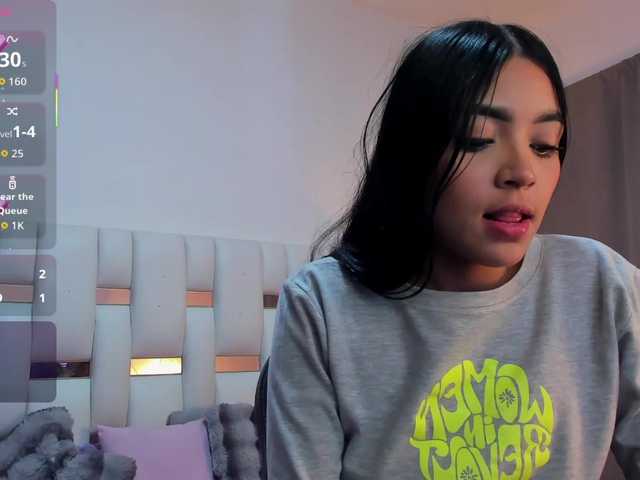 NauthyNahomi