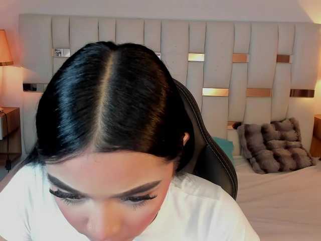 NauthyNahomi
