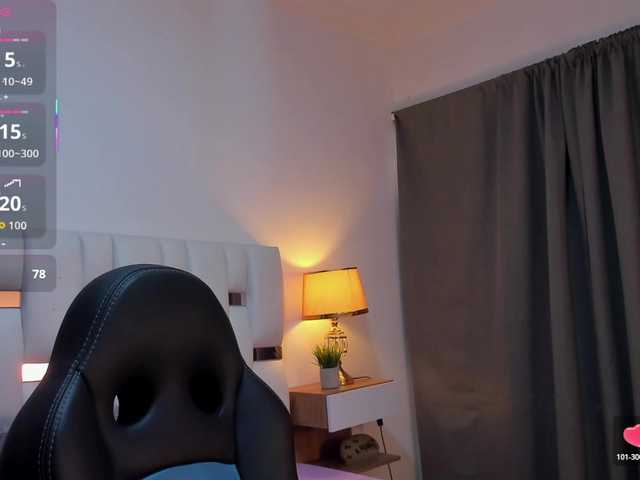 NauthyNahomi