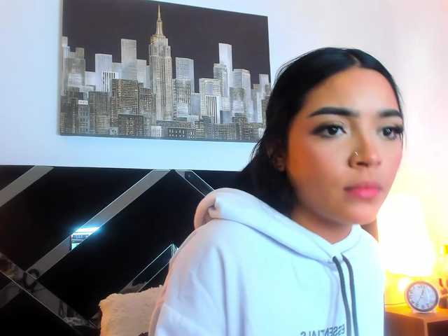 NauthyNahomi