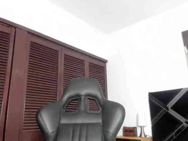 NauthyNahomi NauthyNahomi