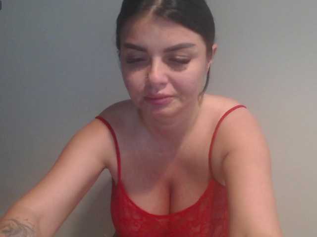 rosemaryy live cam on UnifiedCams
