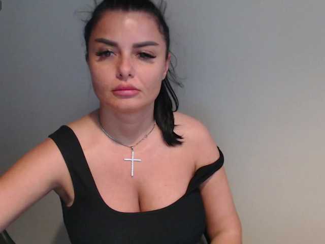 rosemaryy live cam preview