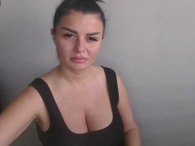 rosemaryy live cam on BongaCams