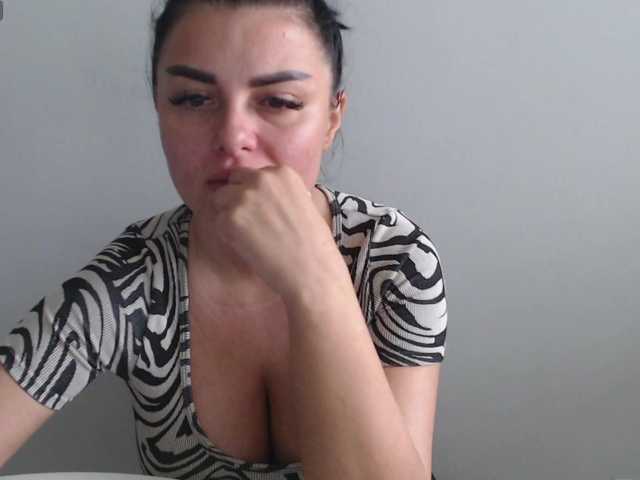 rosemaryy live cam on BongaCams