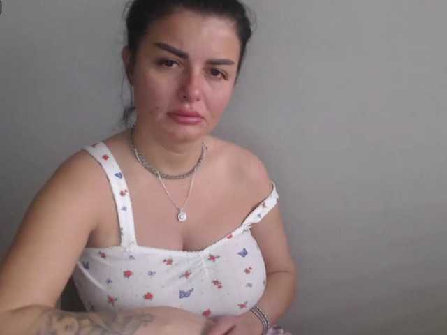 rosemaryy live cam on BongaCams