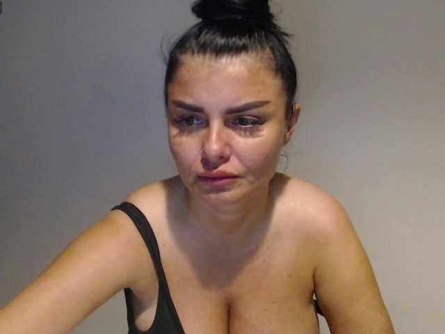 rosemaryy live cam on BongaCams