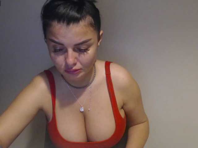 rosemaryy live cam on BongaCams