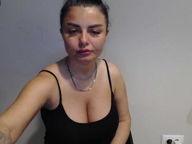 rosemaryy live cam on BongaCams