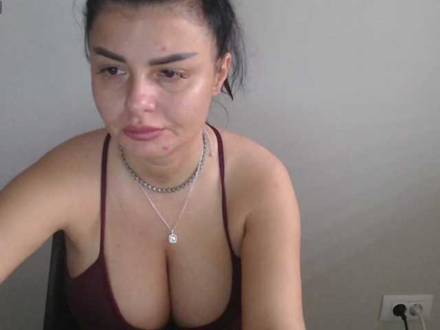 rosemaryy live cam preview