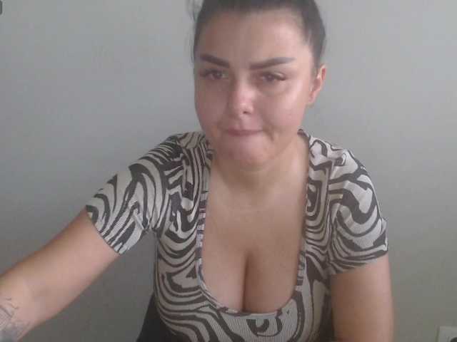 rosemaryy live cam on BongaCams