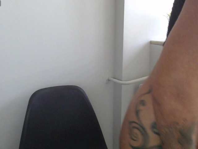 rosemaryy live cam on BongaCams