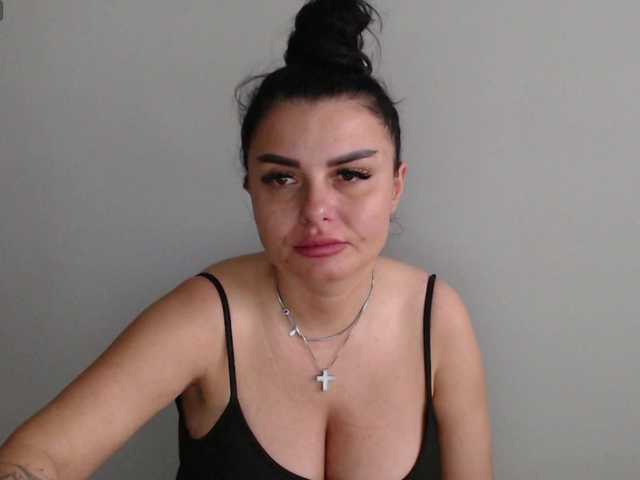 rosemaryy live cam on BongaCams