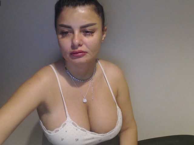 rosemaryy live cam on BongaCams