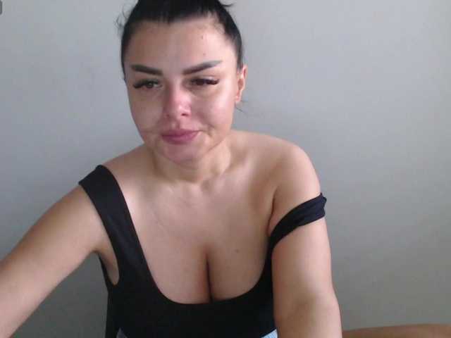 rosemaryy live cam on BongaCams